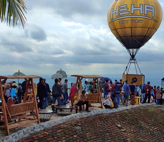 Wisata Heha Jogja Sky View Gunung Kidul balon udara